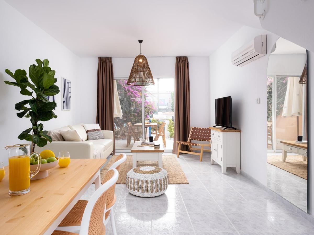 Villa Nephele-Stylish 2Bd Townhouse In Kato Paphos Exterior foto